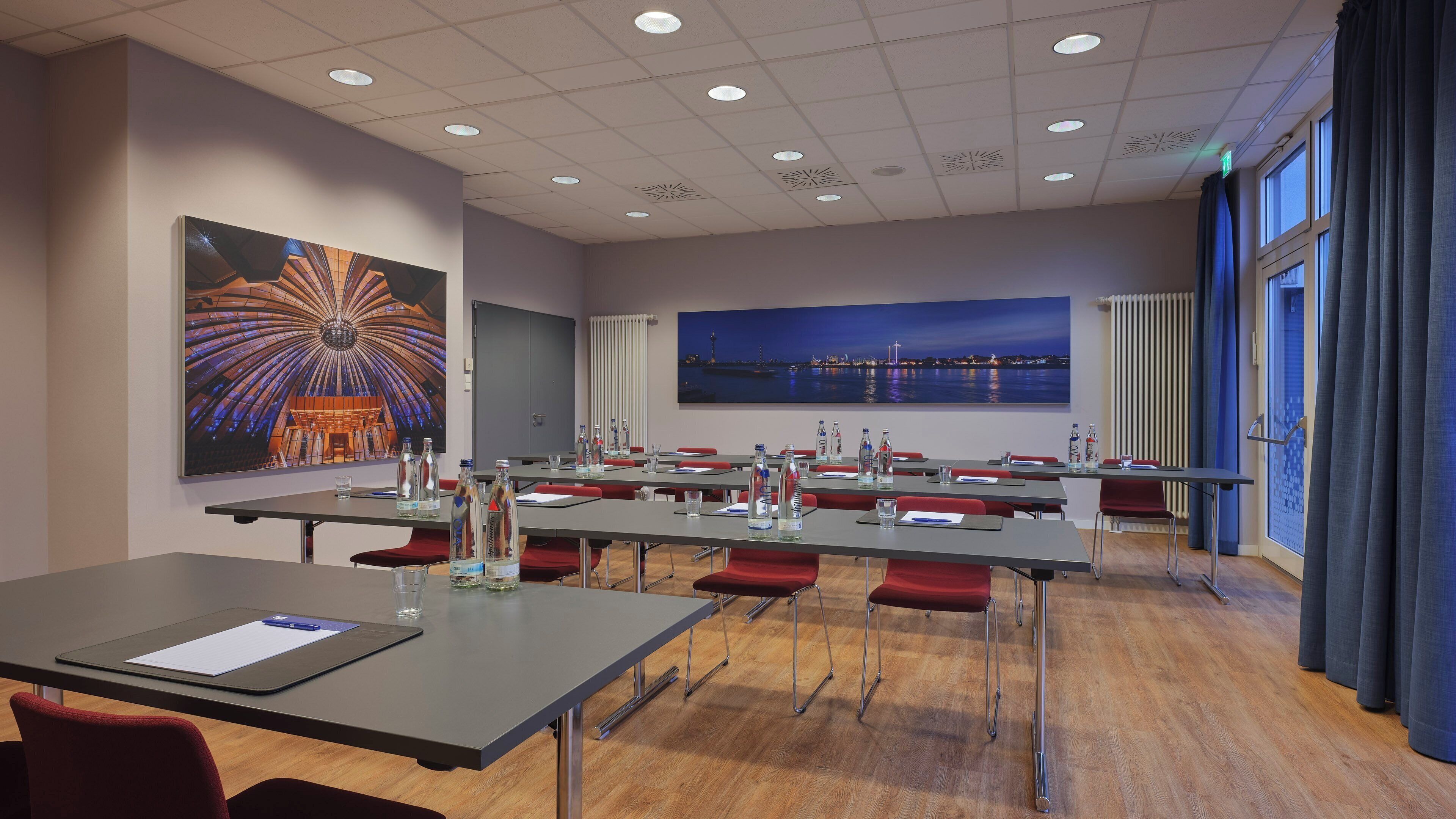 Foto - Holiday Inn Express Düsseldorf - City North by IHG