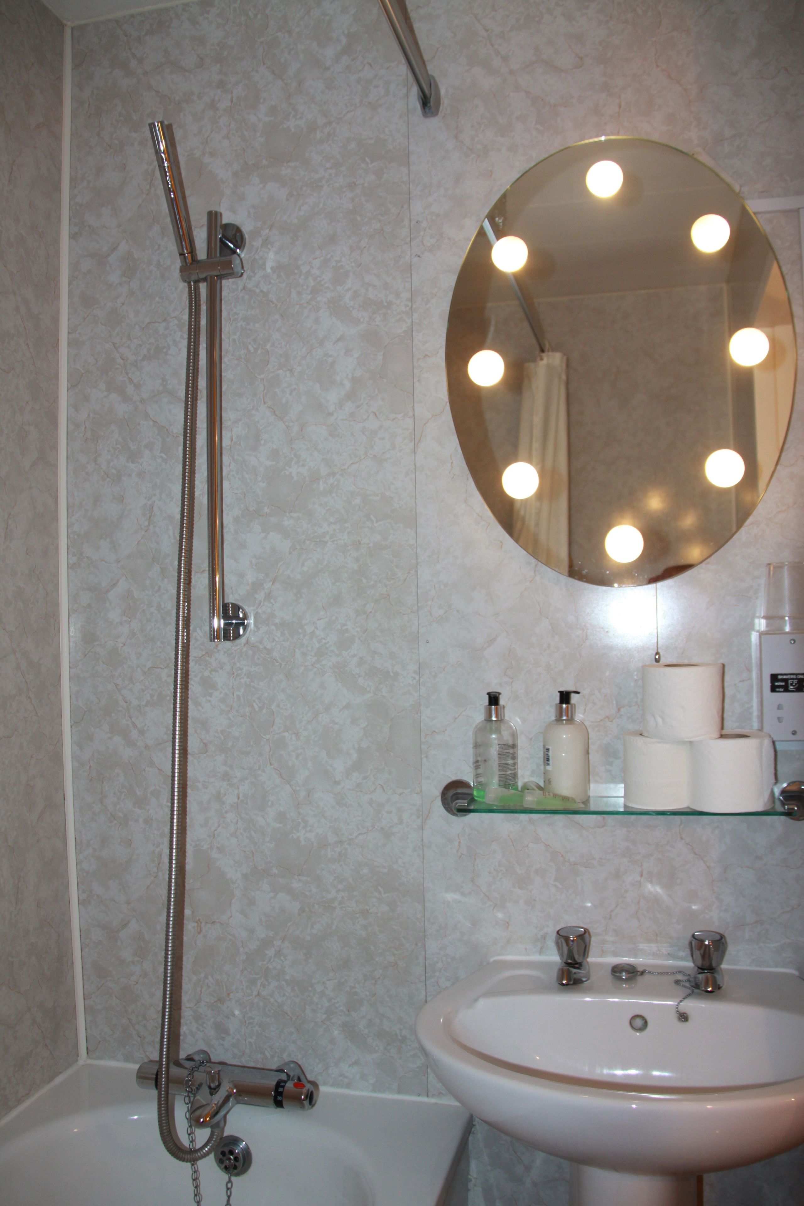 Foto - Ambassador Hotel