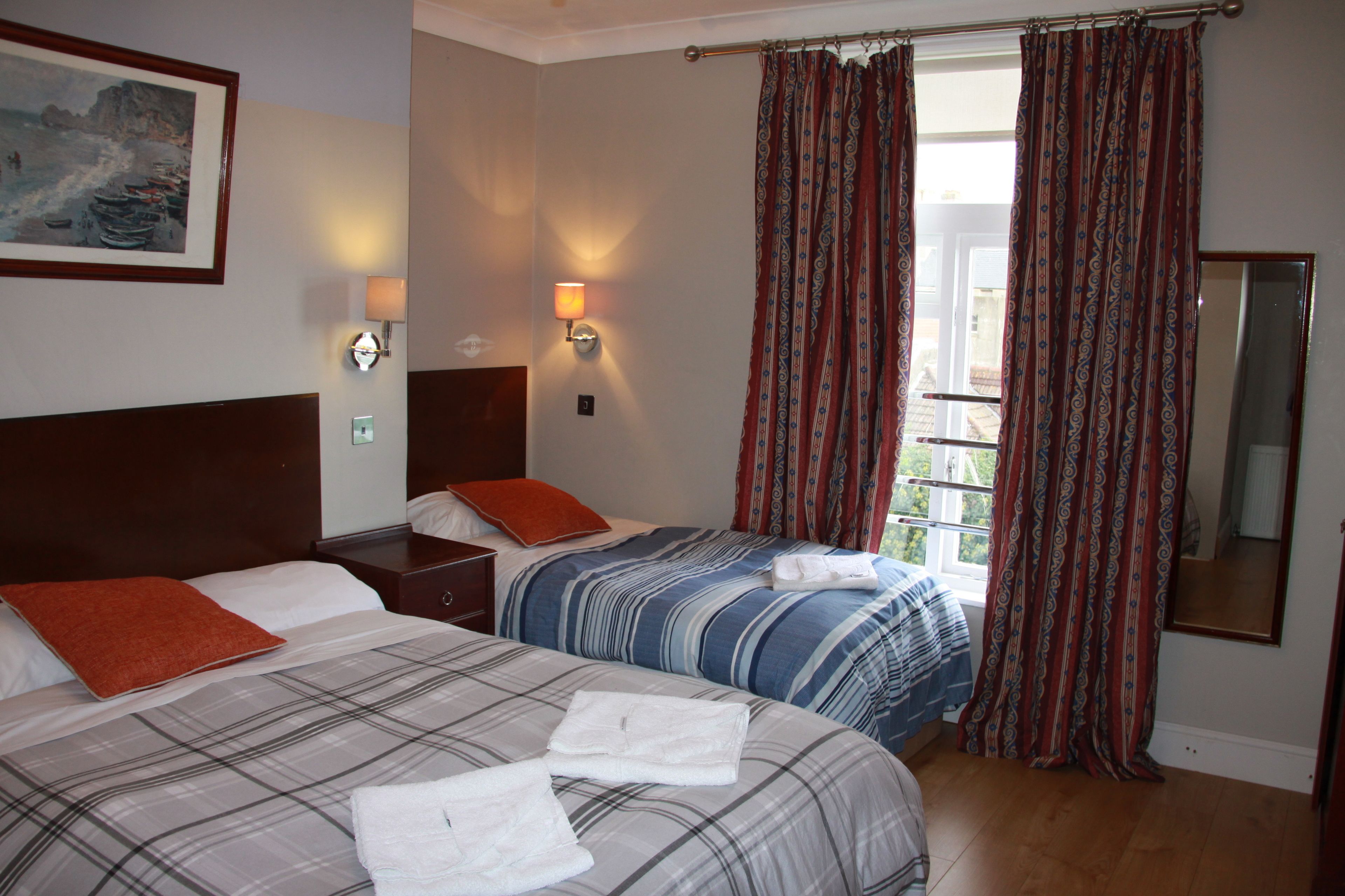 Foto - Ambassador Hotel