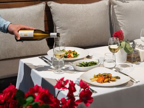 Lunch and dinner served - Crystal Palace Boutique Hotel (Sofia)
