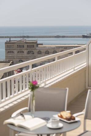 Suite junior, vistas al mar | Vistas desde la habitación