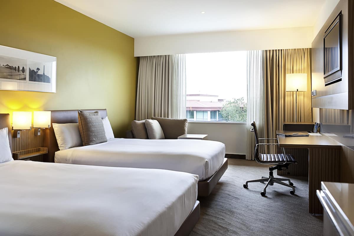 1 bedroom, minibar, in-room safe, desk