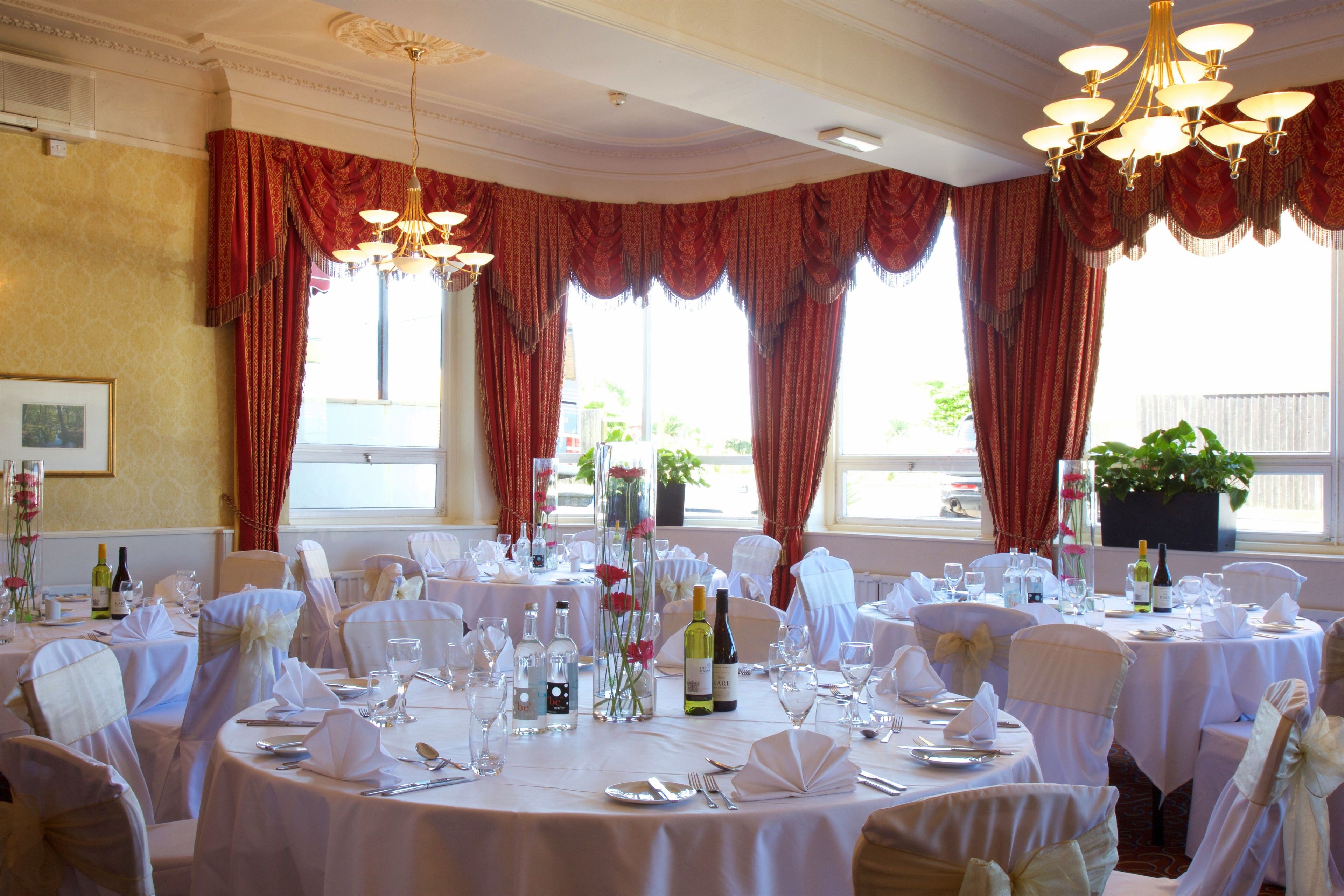 Photo - Bournemouth East Cliff by Belvilla