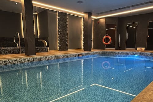 Piscine couverte