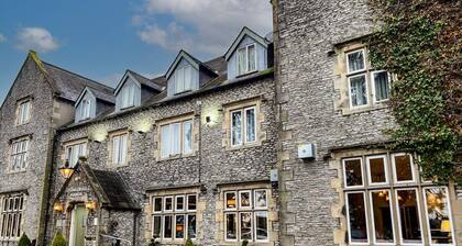 Stonecross Manor Hotel