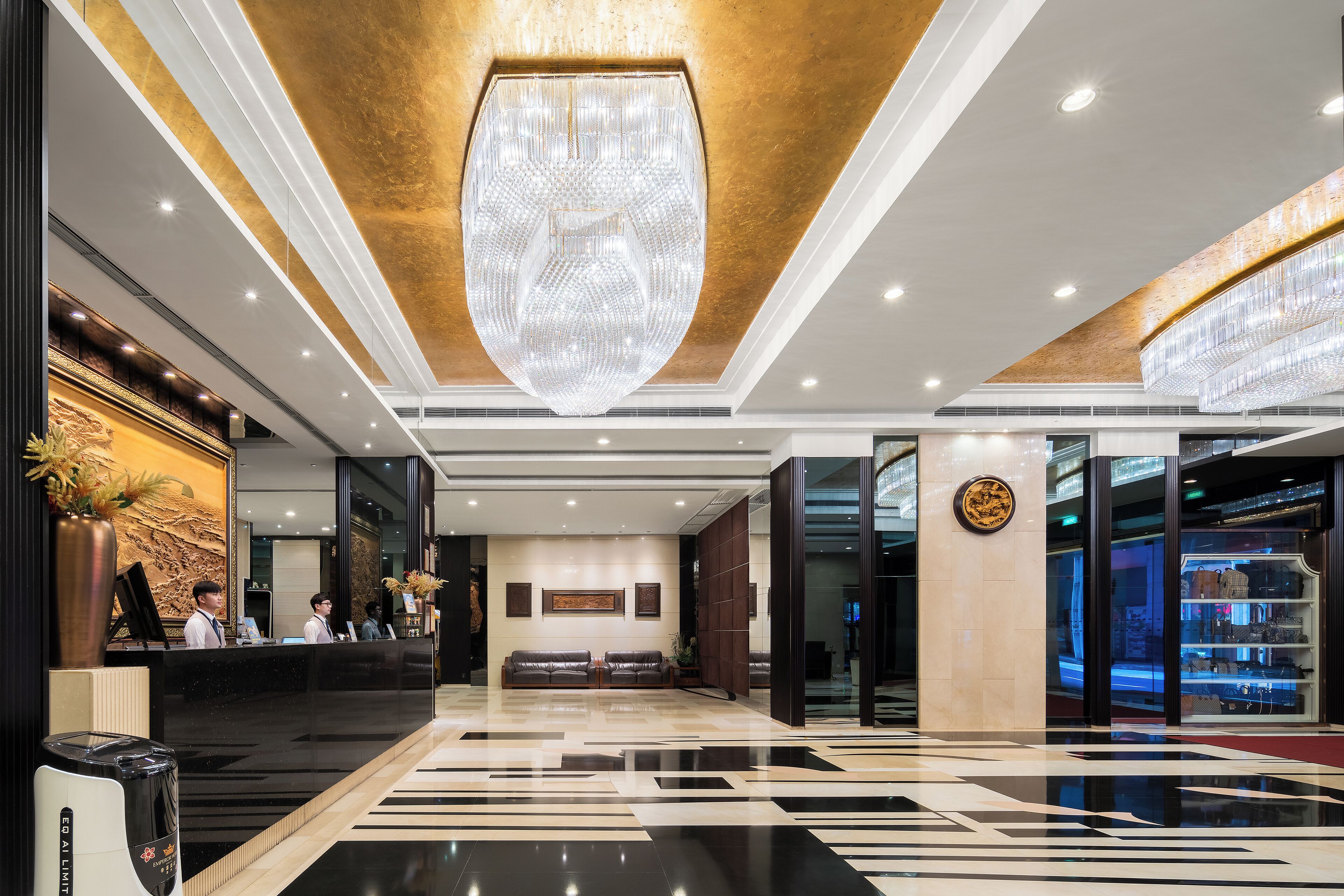 Foto - Emperor Hotel