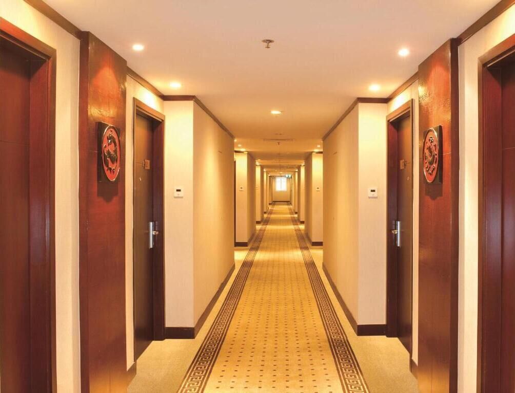 Foto - Emperor Hotel