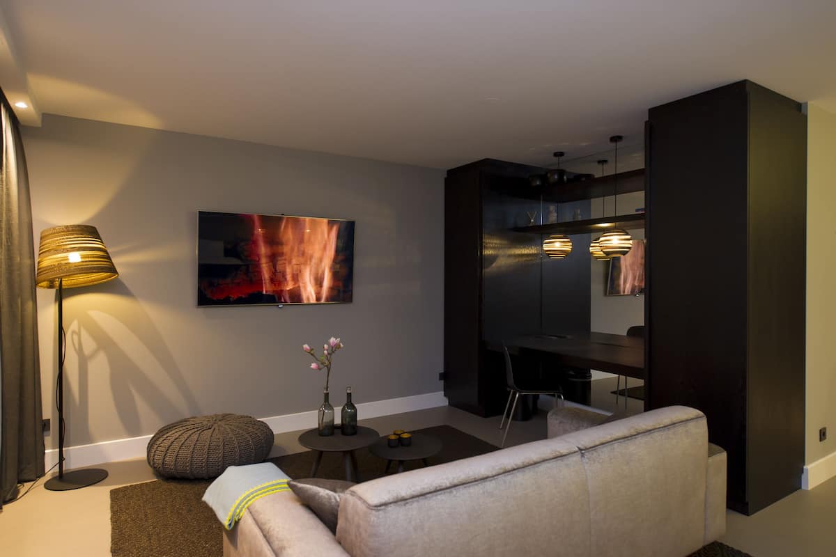 Suite (East) | Opholdsområde | Tv