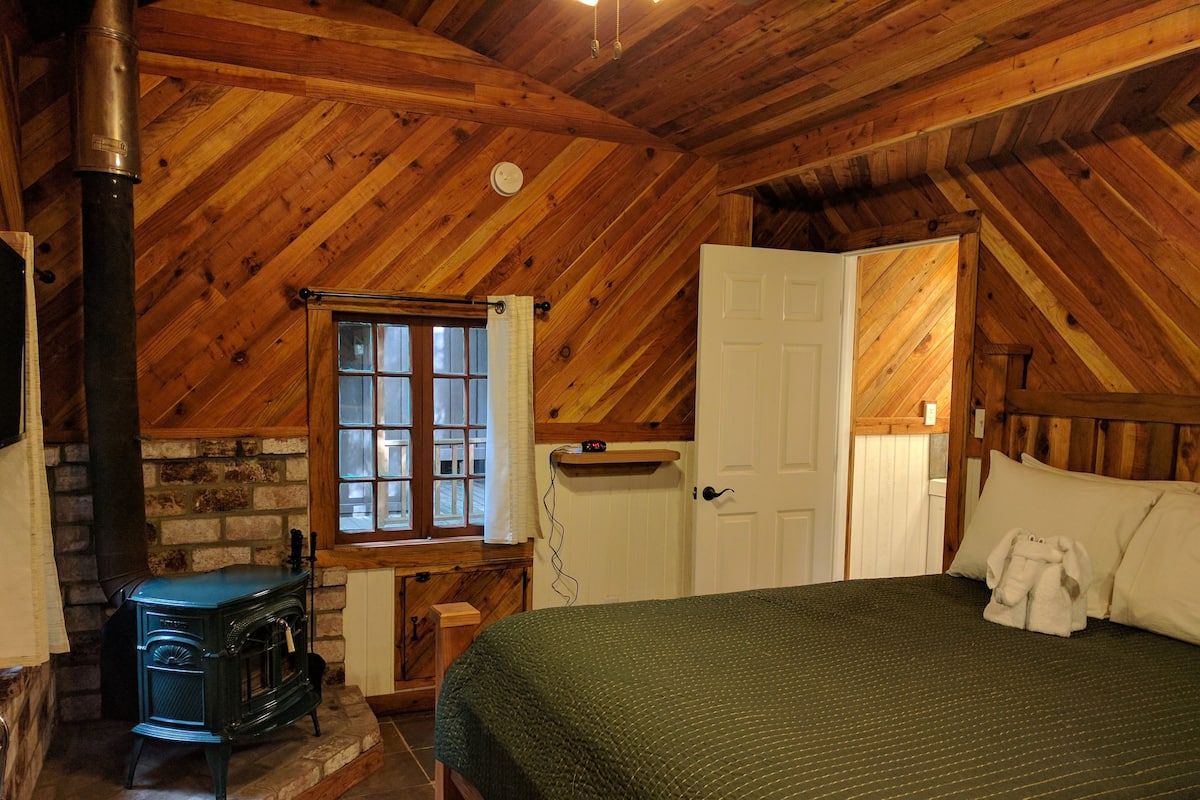 Romantic Bungalow, 1 Bedroom, Kitchen (pets allowed) | View from room
