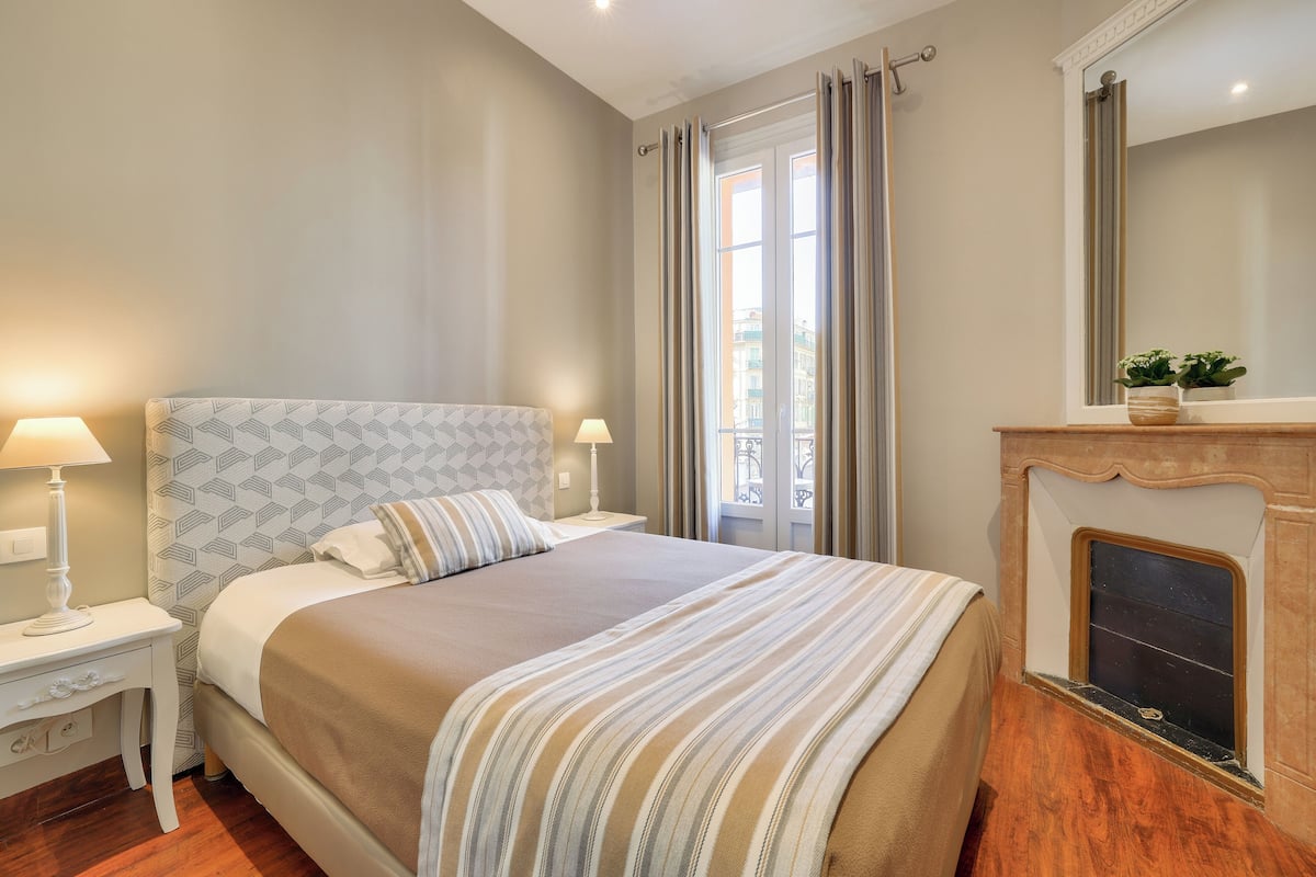 Economy Double Room | In-room safe, desk, blackout drapes, soundproofing