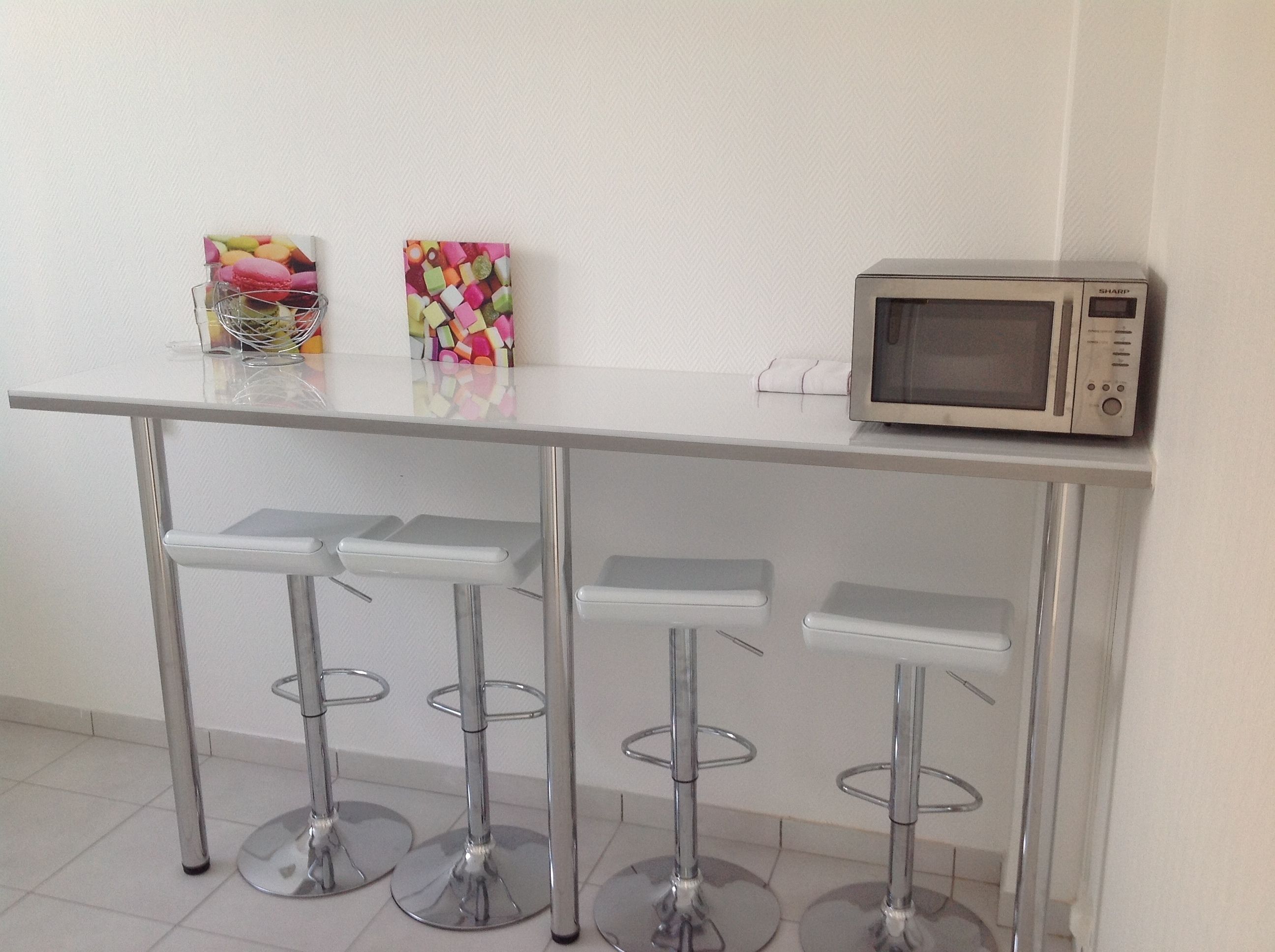 daily buffet breakfast (eur 12.5 per person)