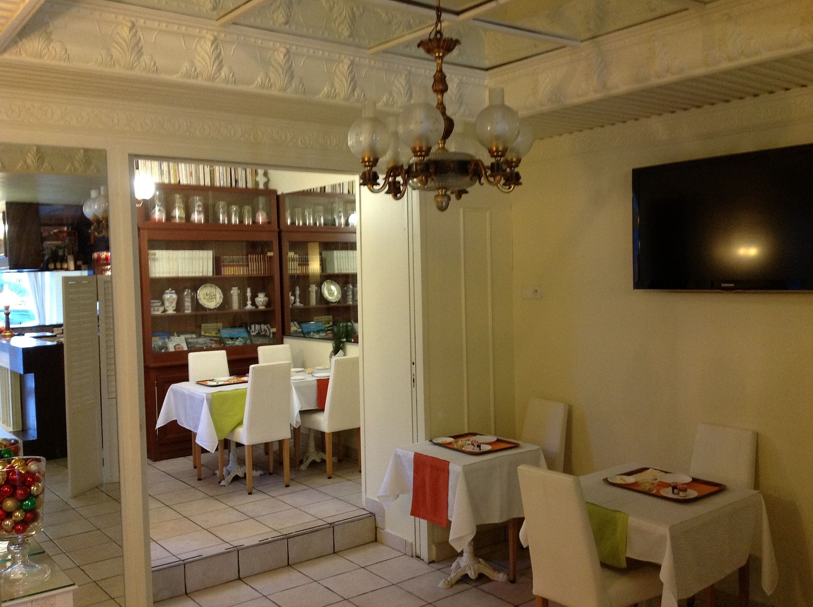 daily buffet breakfast (eur 12.5 per person)