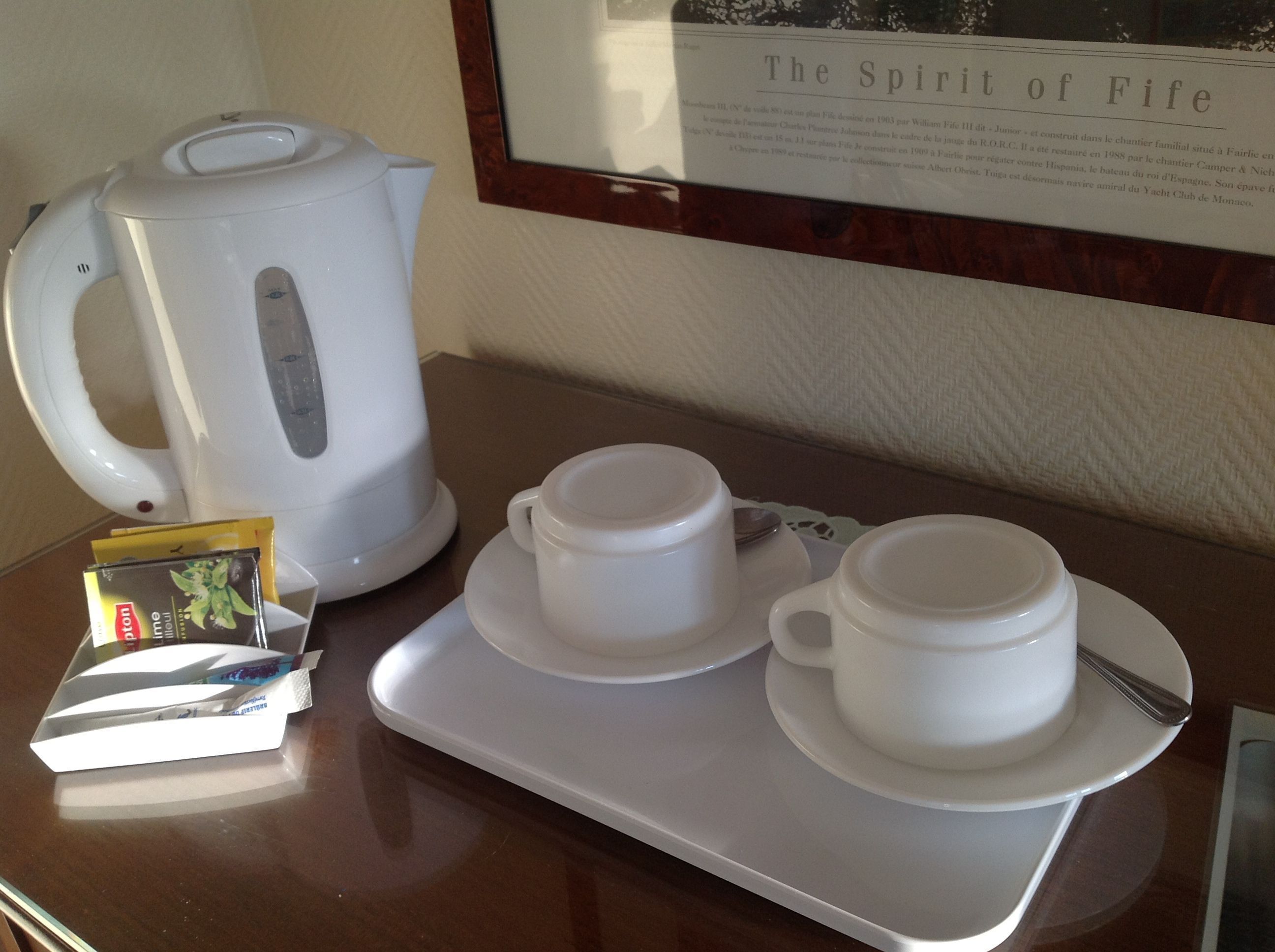 superior double room | desk, soundproofing, iron/ironing board, cots/infant beds