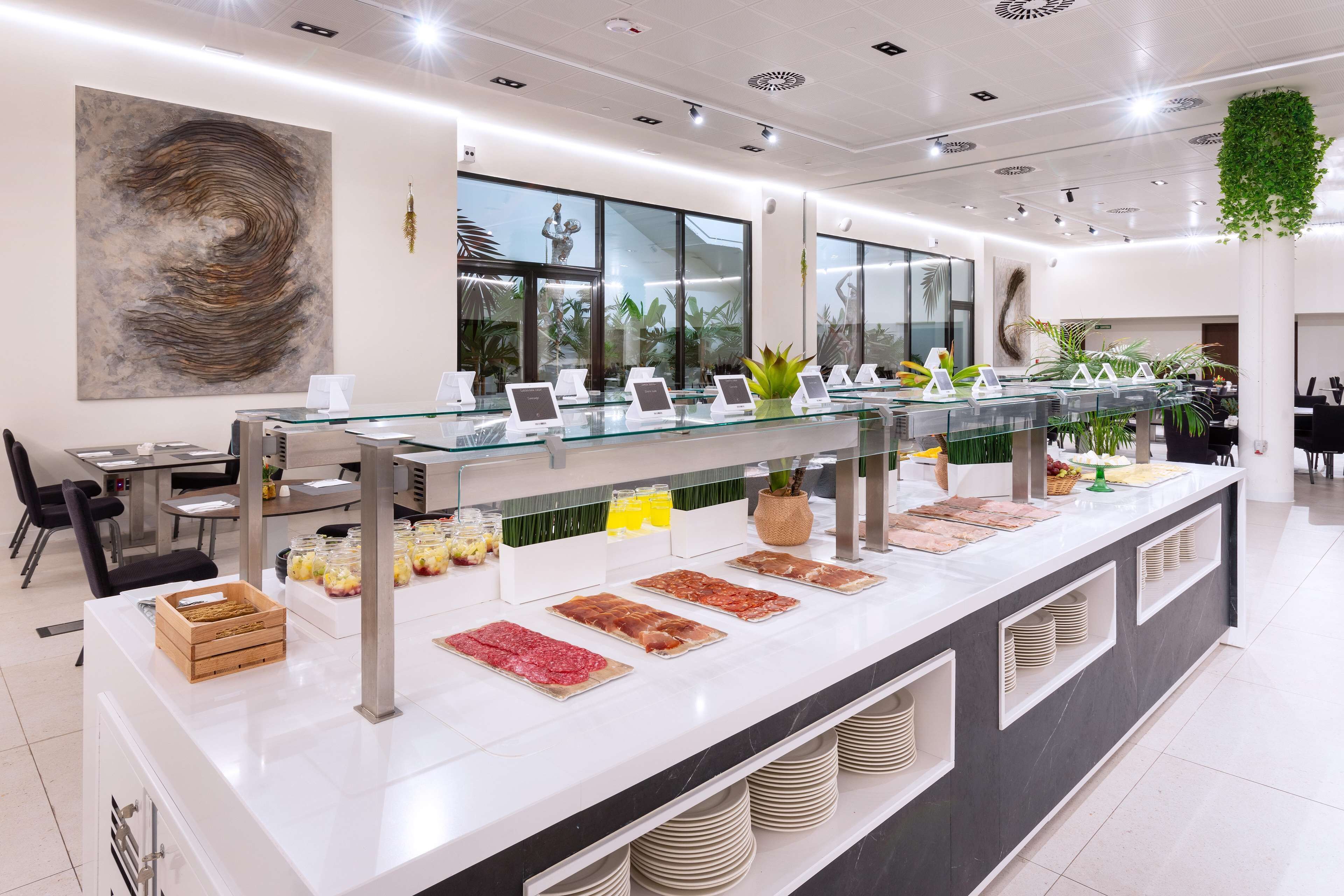 daily buffet breakfast (eur 15 per person)