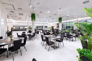 Daily buffet breakfast (EUR 15 per person)