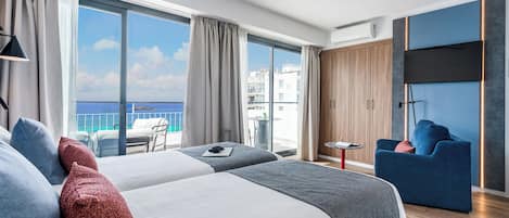 Superior Twin Room, Sea View | In-room safe, desk, blackout drapes, free WiFi