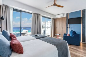 In-room safe, desk, blackout curtains, free WiFi - Vibra Vila New Opening 2026 (Ibiza Town)