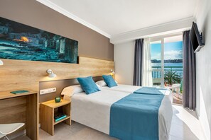 Twin Room, Sea View | In-room safe, laptop workspace, blackout curtains, free WiFi