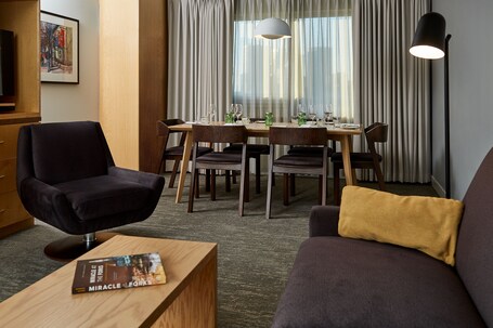 Inn At The Forks - Image 41