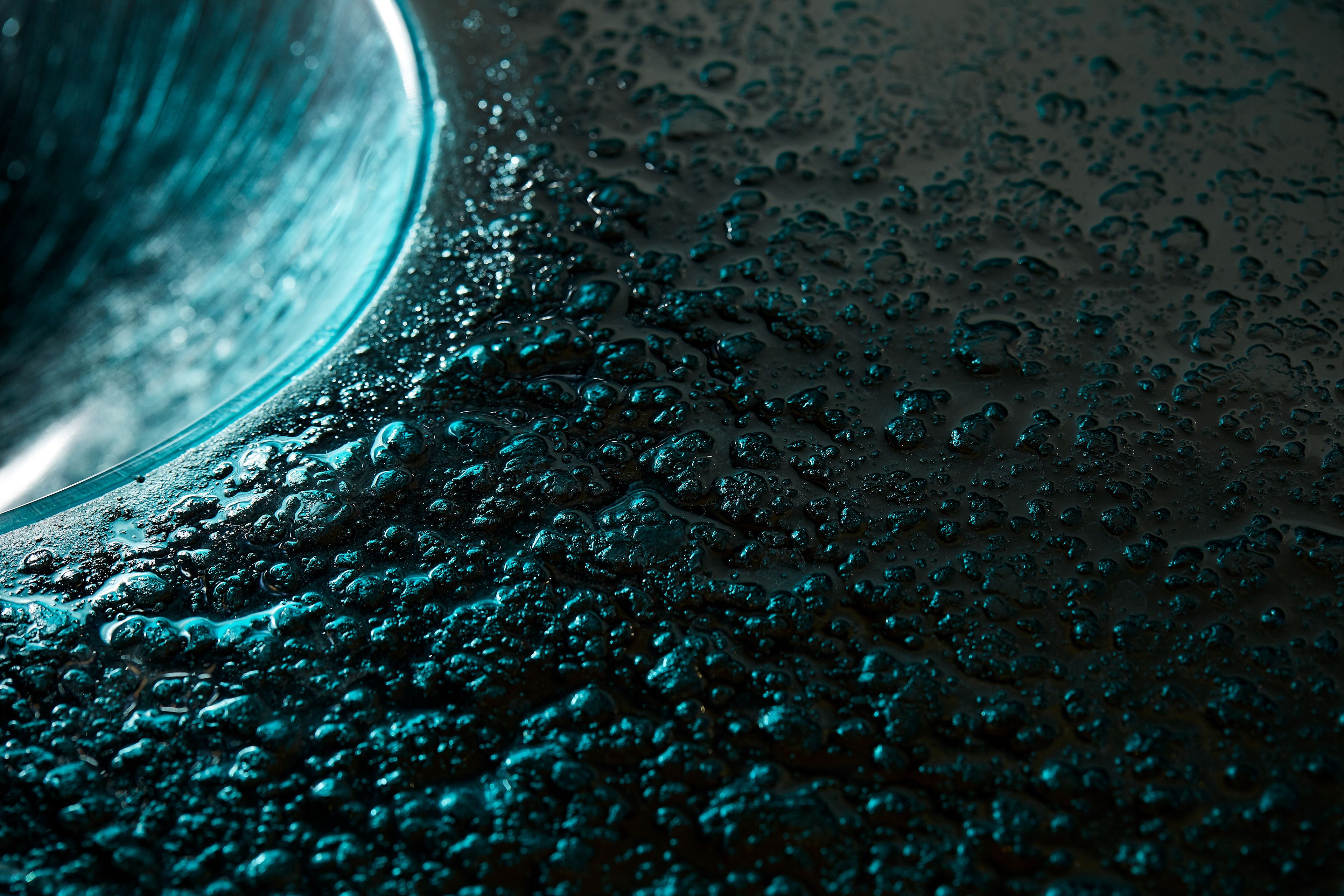 standard room, 1 queen bed, accessible | bathroom | combined shower/bathtub, designer toiletries, hair dryer, bathrobes