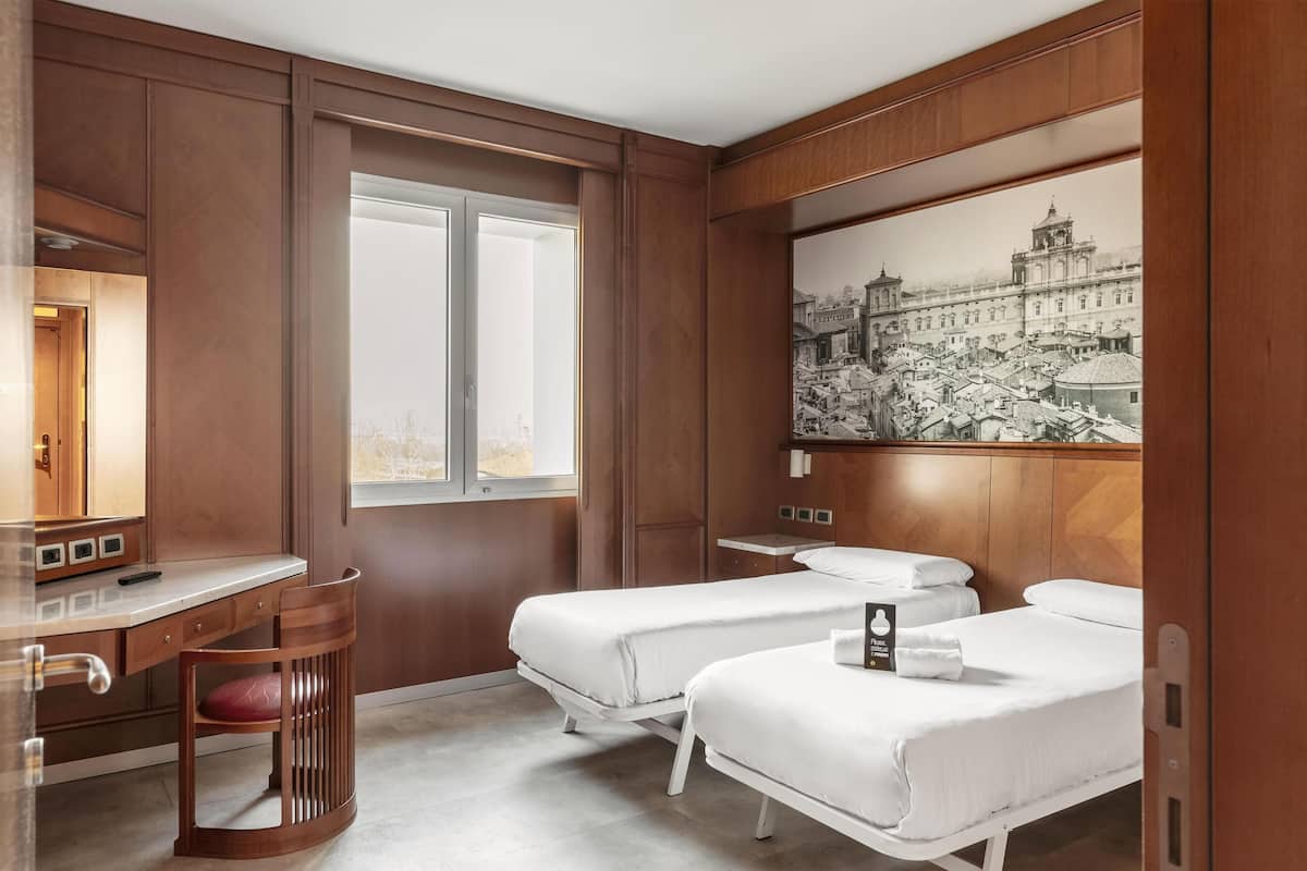 In-room safe, desk, blackout curtains, soundproofing