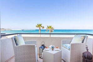 Deluxe Double Room, Sea View | Beach/ocean view