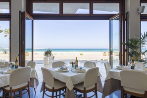 Breakfast, dinner and brunch served  - Hotel Mira Spiaggia (San Vito Lo Capo)