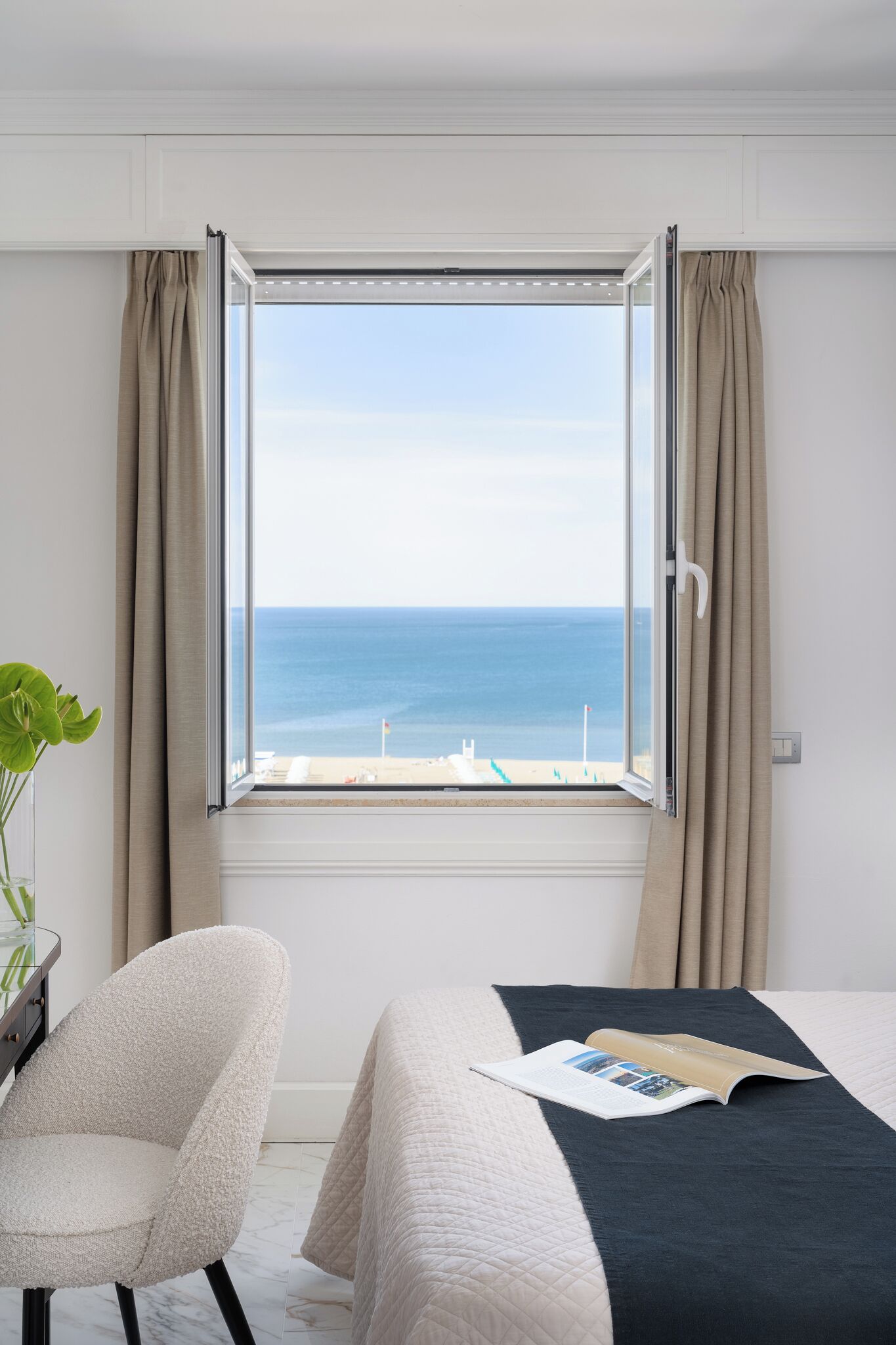 Premium bedding, minibar, in-room safe, desk