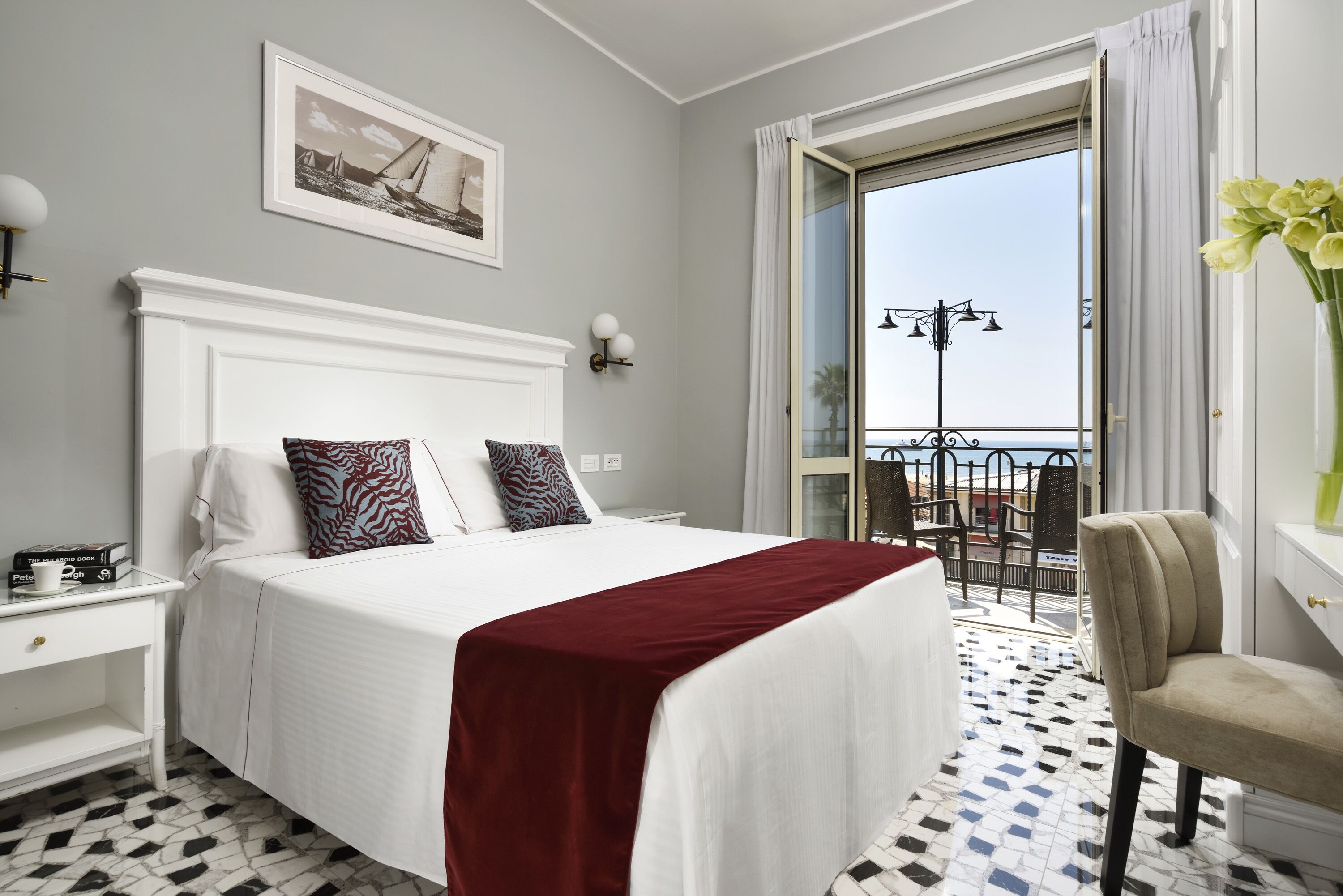 Camera doppia, balcone, vista mare (Panoramic) | Biancheria da letto di alta qualità, minibar, una cassaforte in camera