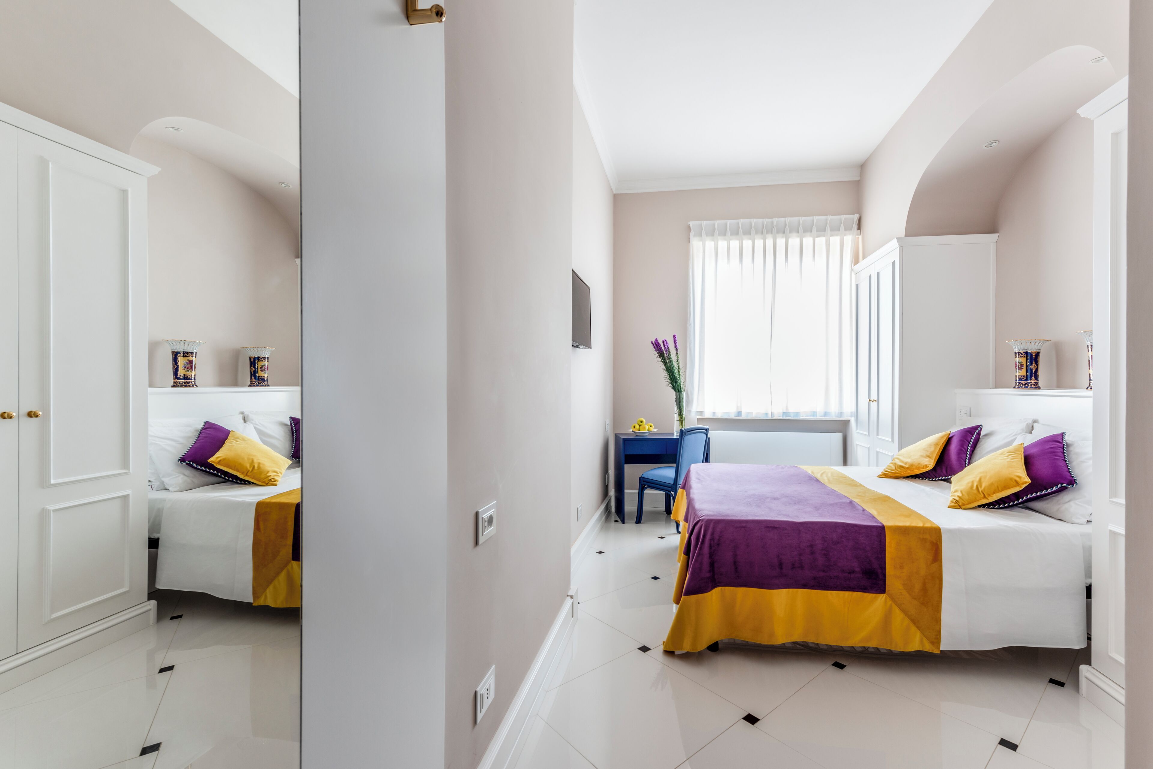 Dobbeltrom – classic | Sengetøy av topp kvalitet, minibar, safe på rommet og skrivebord