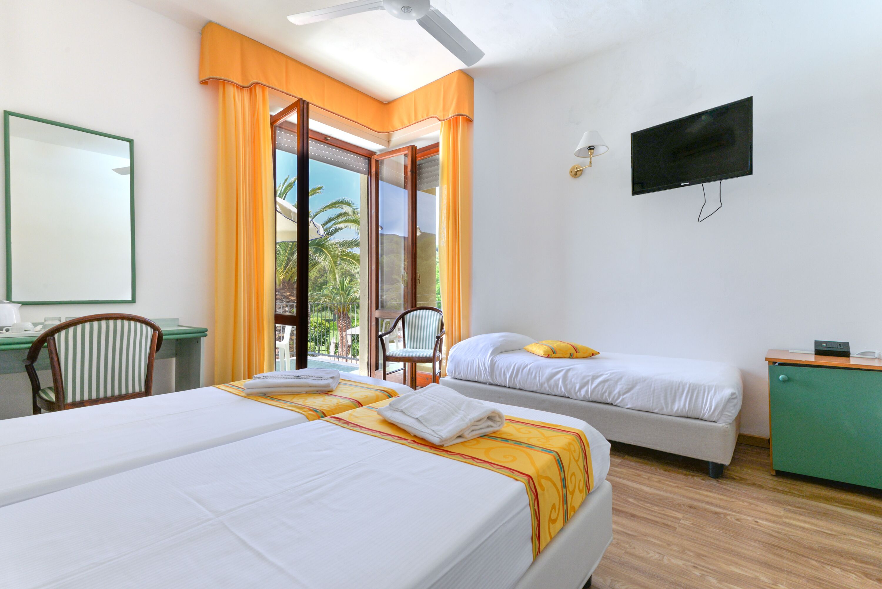 desk, laptop workspace, free cots/infant beds, free rollaway beds