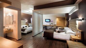 1 Schlafzimmer, Daunenbettdecken, Minibar, Zimmersafe