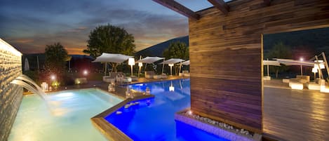 Seasonal outdoor pool, cabanas (surcharge), sun loungers