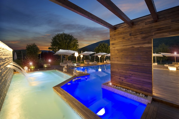 Seasonal outdoor pool, cabanas (surcharge), sun loungers