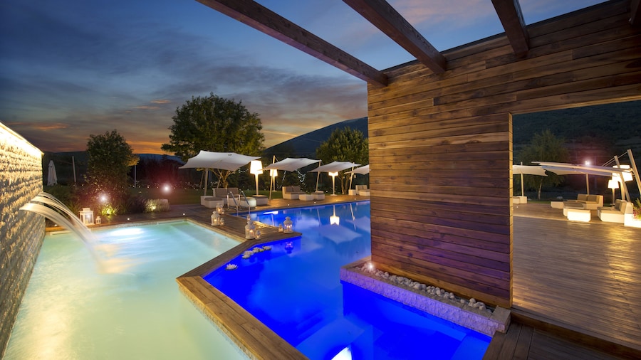 Sport Village Hotel & Spa