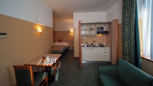 Unclassified image, 4 of 43, button - Hotel Mary (Vicenza)