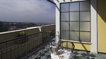 Panoramic-Doppelzimmer, 1 Doppelbett | Terrasse/Patio