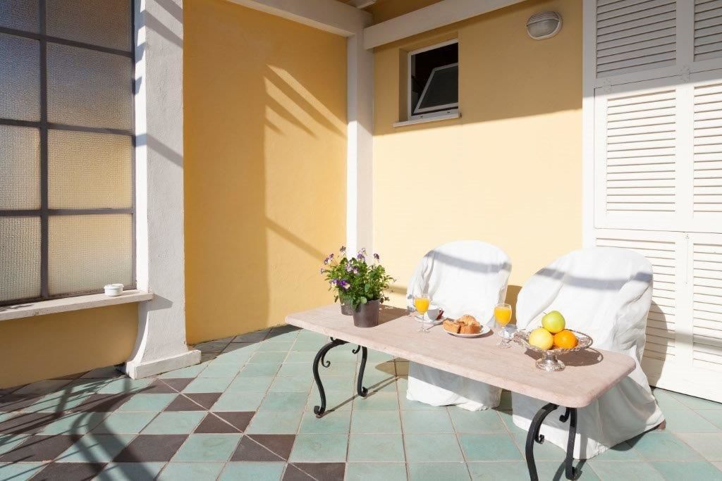 panoramic double room, 1 double bed | minibar, in-room safe, desk, soundproofing