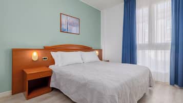 Couette en duvet d'oie, minibar, coffres-forts dans les chambres, bureau