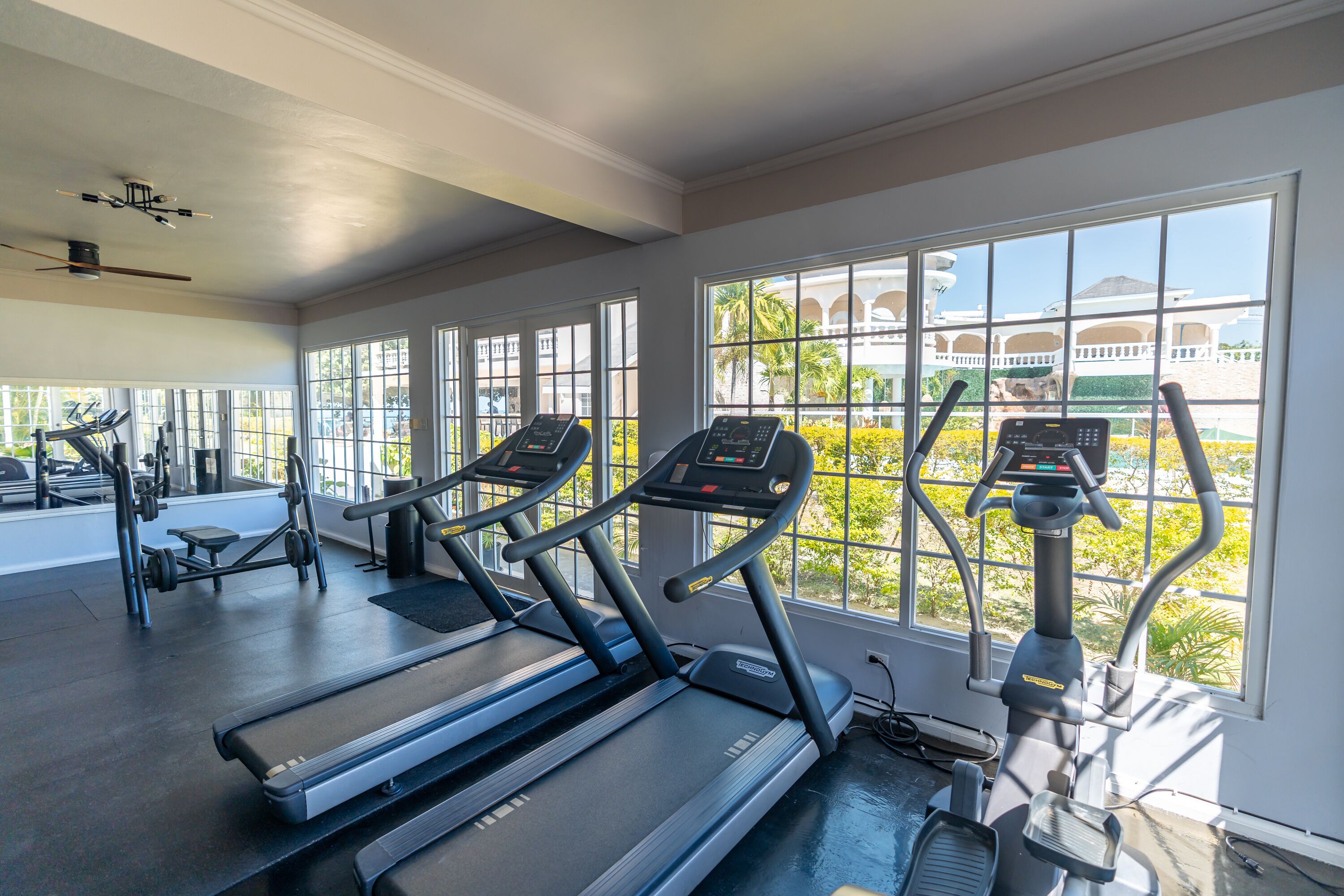 Photo - Travellers Beach Resort