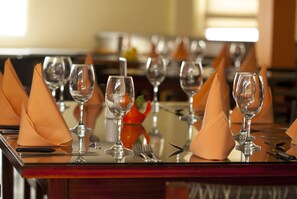 Restaurant - Embassy Quito Hotel (Quito)
