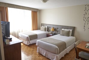 Standard Room, 2 Twin Beds | In-room safe, desk, free WiFi, bed sheets - Embassy Quito Hotel (Quito)
