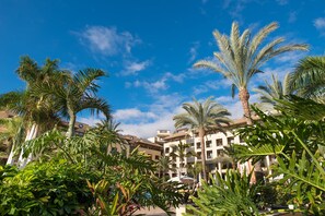 Front of property - GF Gran Costa Adeje (Adeje)