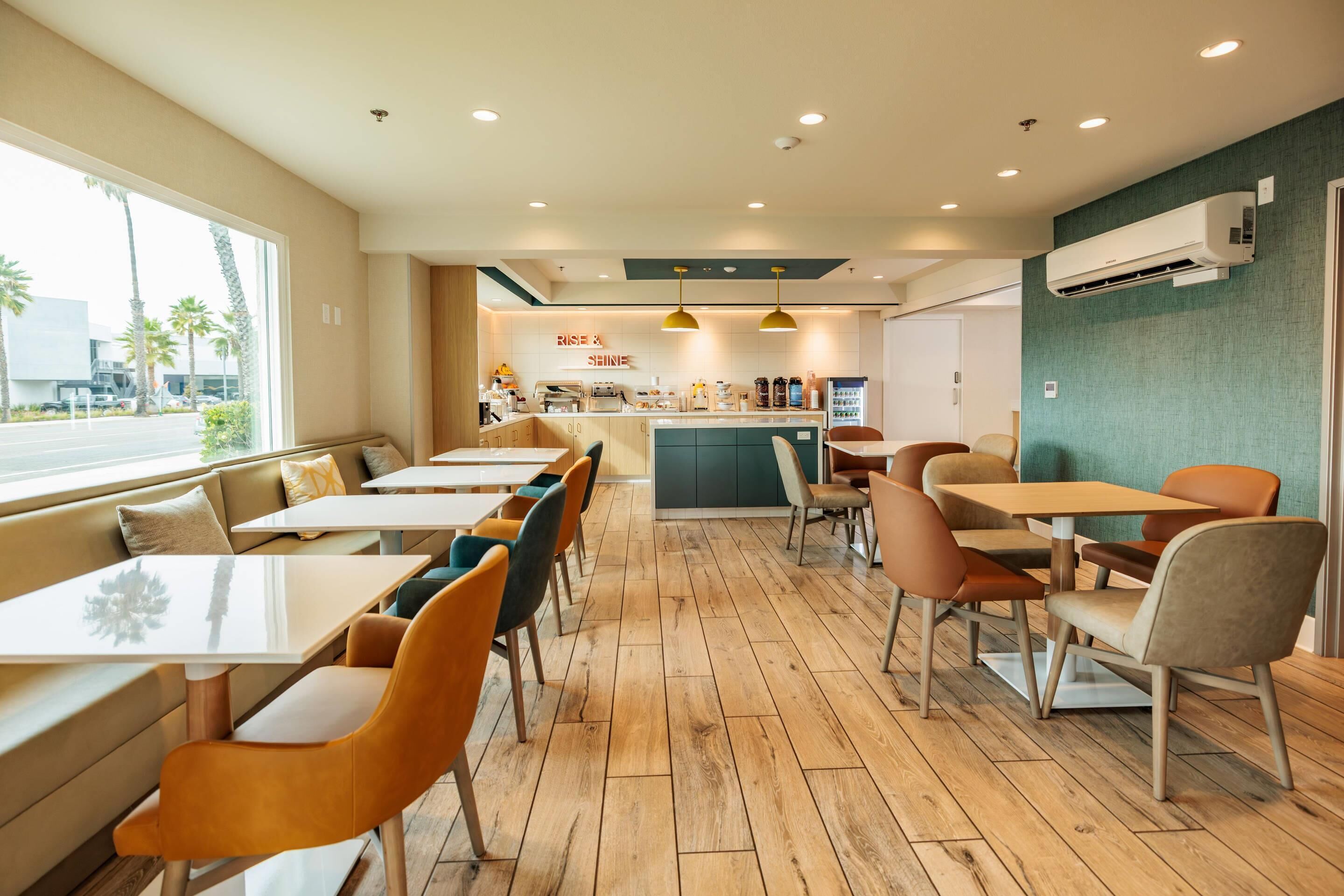 Gratis morgenmadsbuffet hver dag