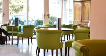 Hermitage Hotel OCEANA COLLECTION