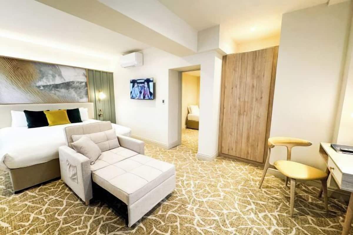 1 chambre, coffres-forts dans les chambres, bureau