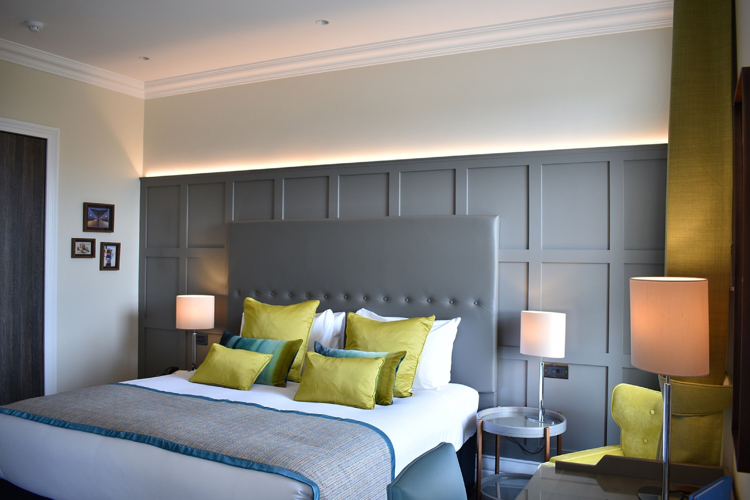 In-room safe, desk, iron/ironing board, free WiFi