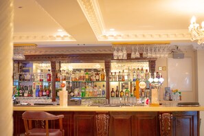 Bar (en el alojamiento)