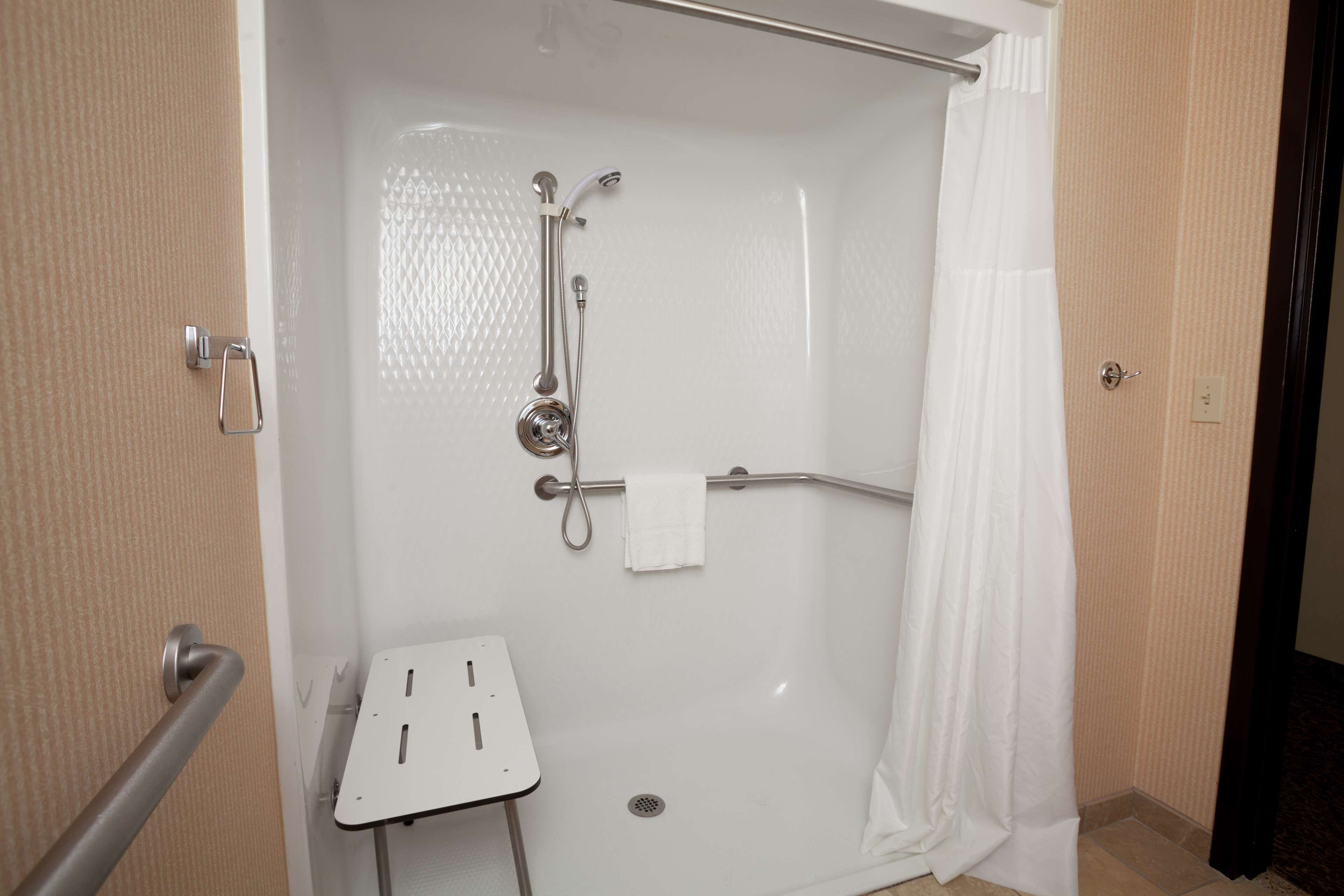 Photo - Hampton Inn Oneonta