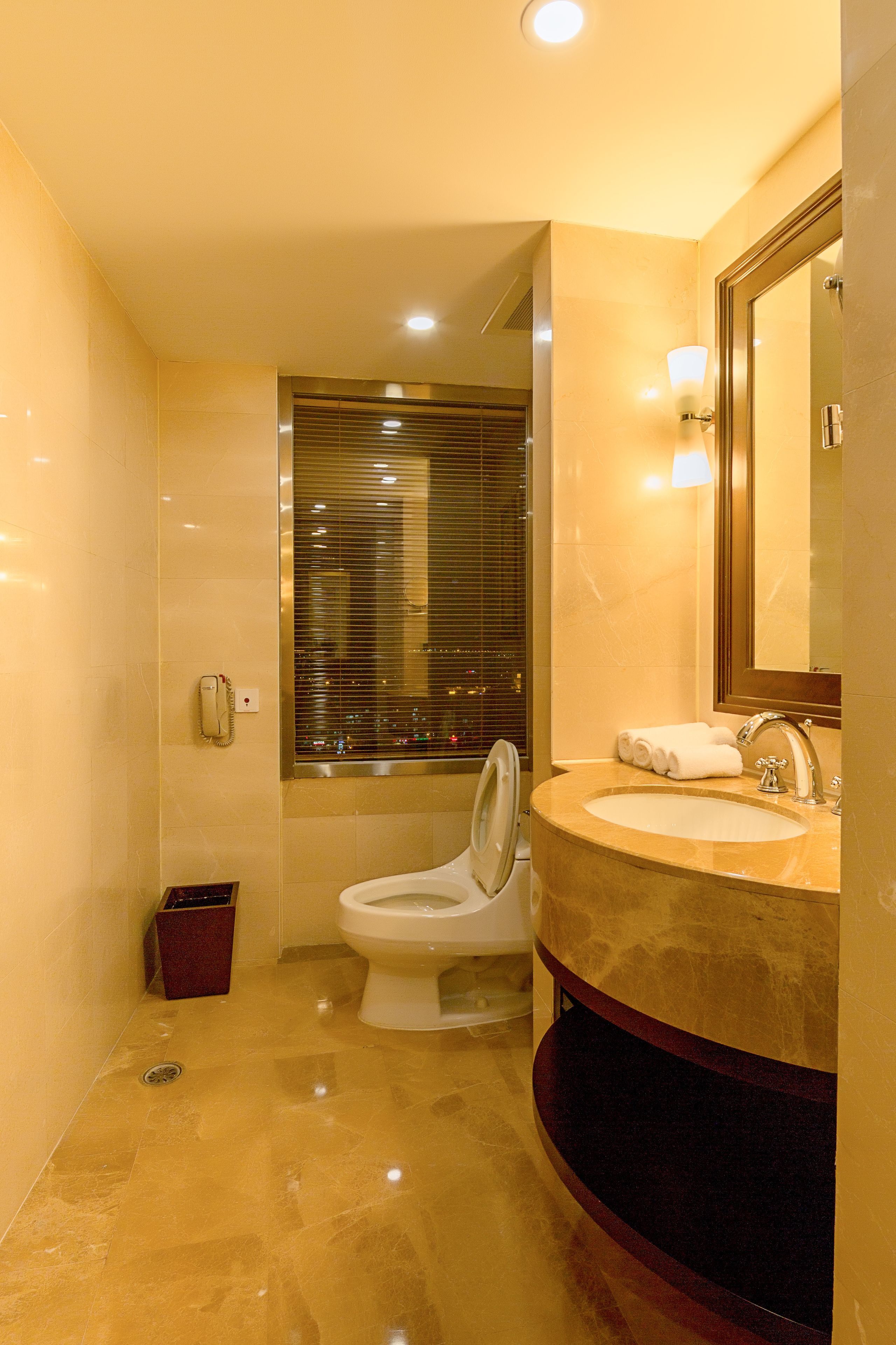 junior suite, 1 bedroom | bathroom | separate bathtub and shower, free toiletries, hair dryer, bathrobes